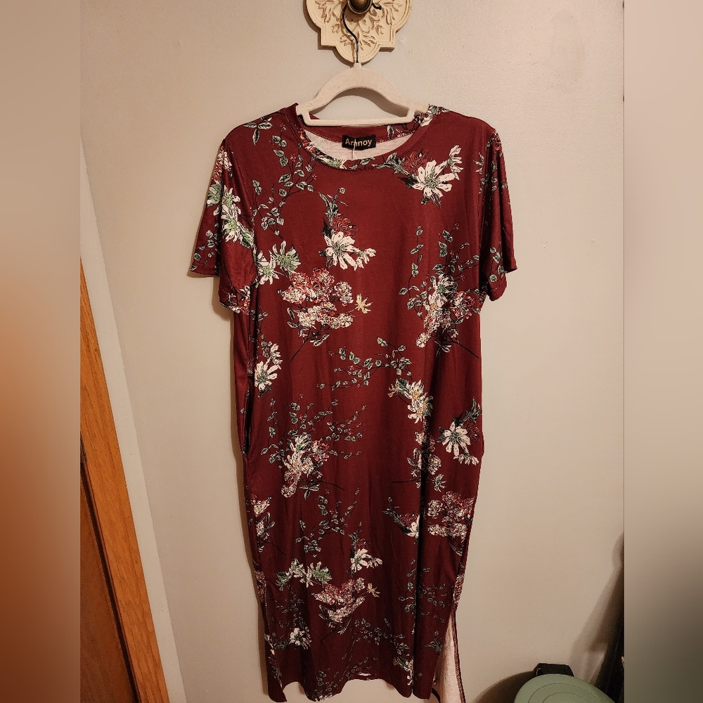 Aranoy Short Sleeve Floral T-Shirt Dress with Pockets